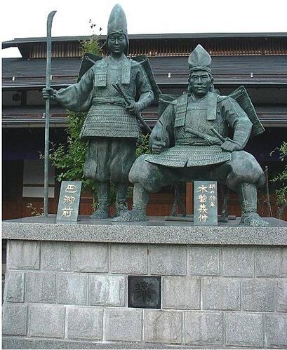 Statues%20of%20Tomoe%20Gozen%20and%20Yoshinaka%20from%20Yoshinaka%20Museum%20Japan